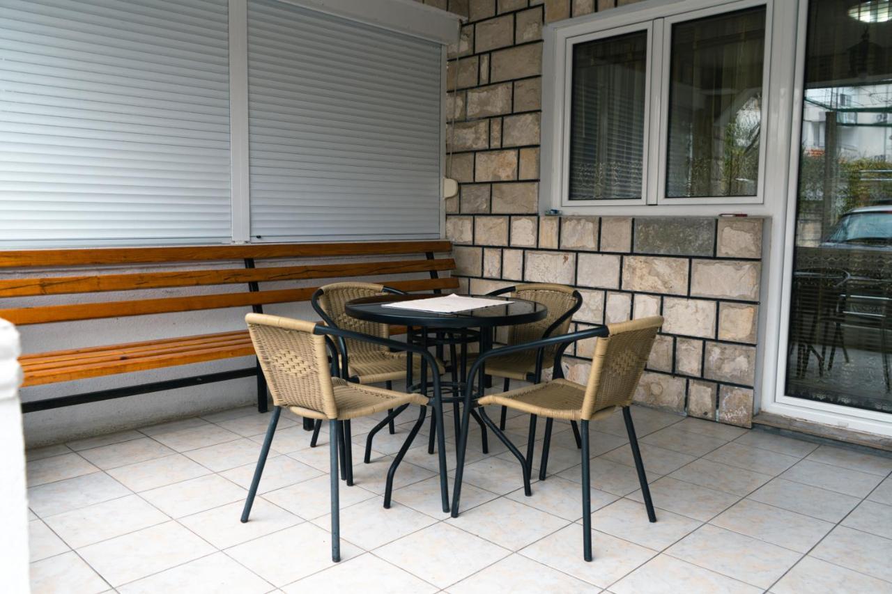 Apartments Marijana Tivat Ngoại thất bức ảnh