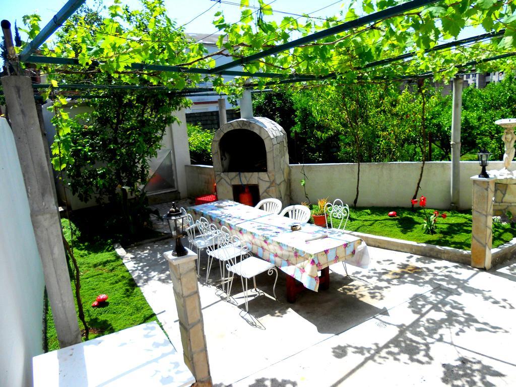 Apartments Marijana Tivat Ngoại thất bức ảnh